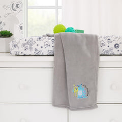 30x40 inch size is ideal for cuddling at home or on the go