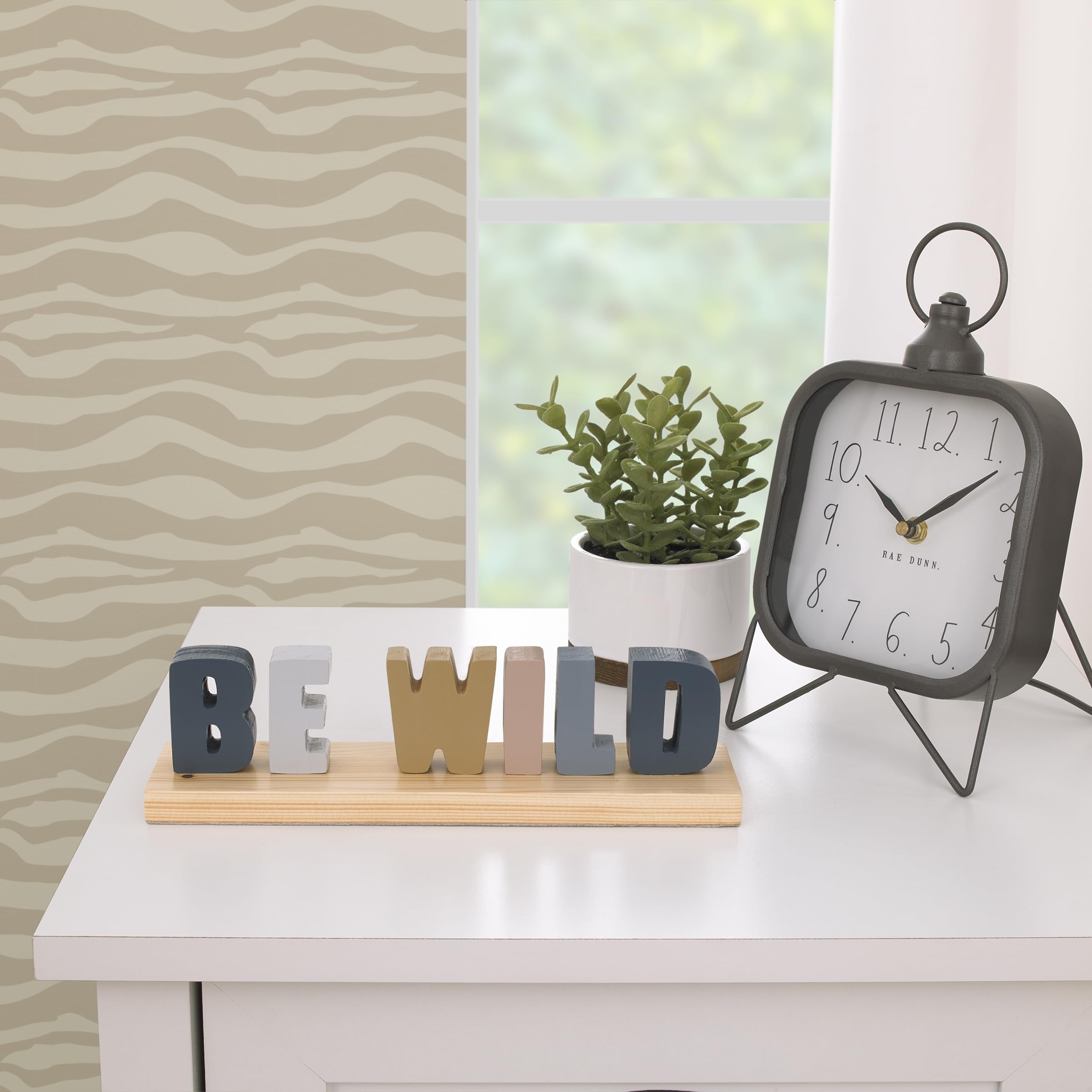 NoJo Be Wild Shelfie displayed on shelf creates a focal point.