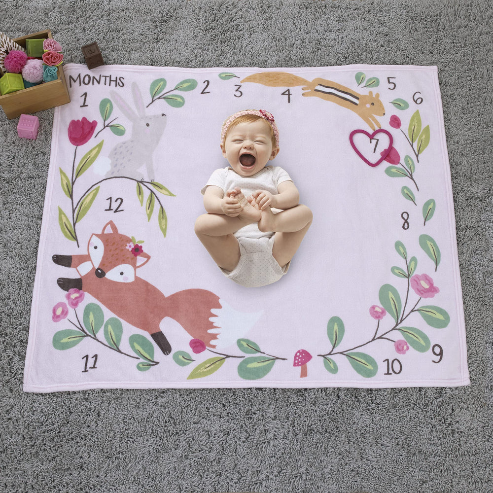 NoJo Little Love heart-cutout marks monthly milestones for easy progress tracking