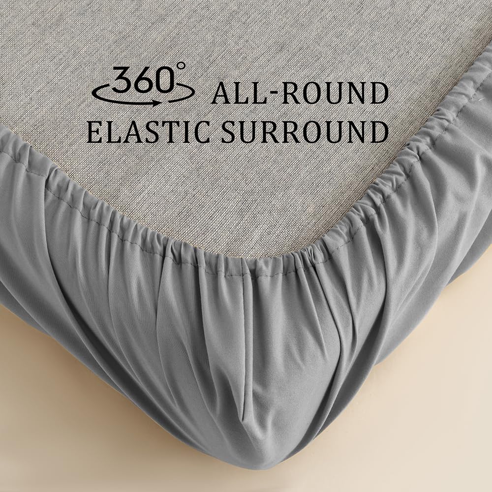 NookZuzu pillowcase/sham complements the set for kid-friendly bedding.