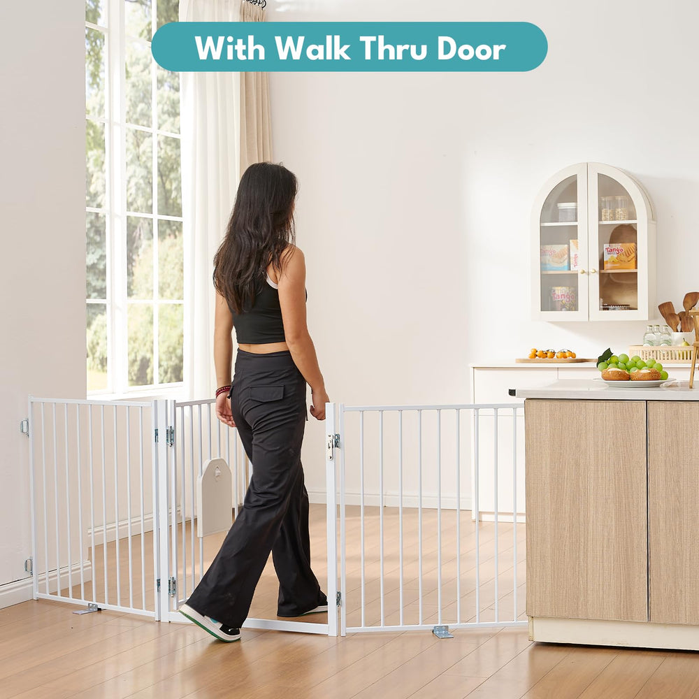 No Pawblems compact-fold storage design for easy storage when not in use.