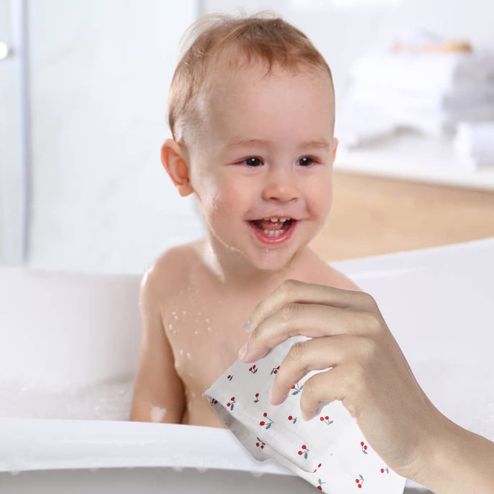 Norinori washcloth cartoon pattern adds playful charm to baby care