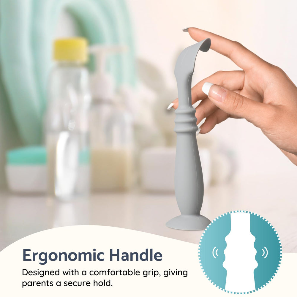 Nothomme applicator spreads cream evenly for gentle diaper changes