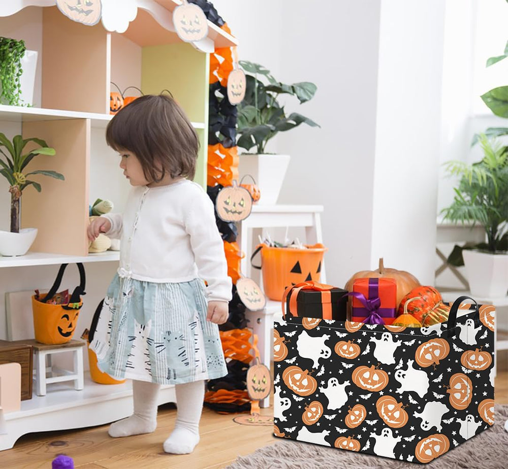 NTAOHAMPER basket featuring waterproof lining to protect contents