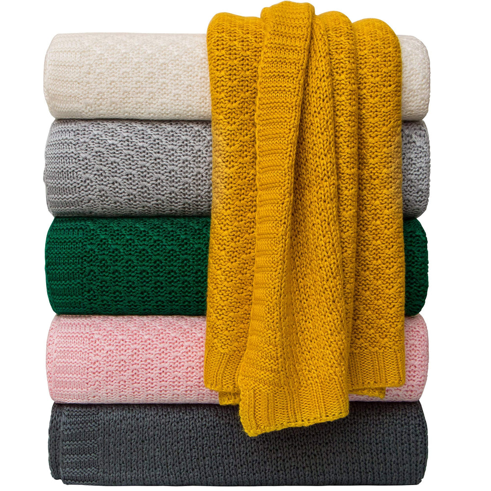 NTBAY breathable cable-knit texture highlighting light warmth.