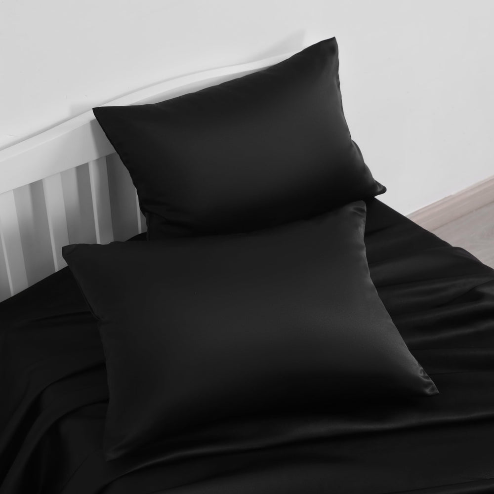 NTBAY silky microfiber fabric reduces facial creases and tangling.
