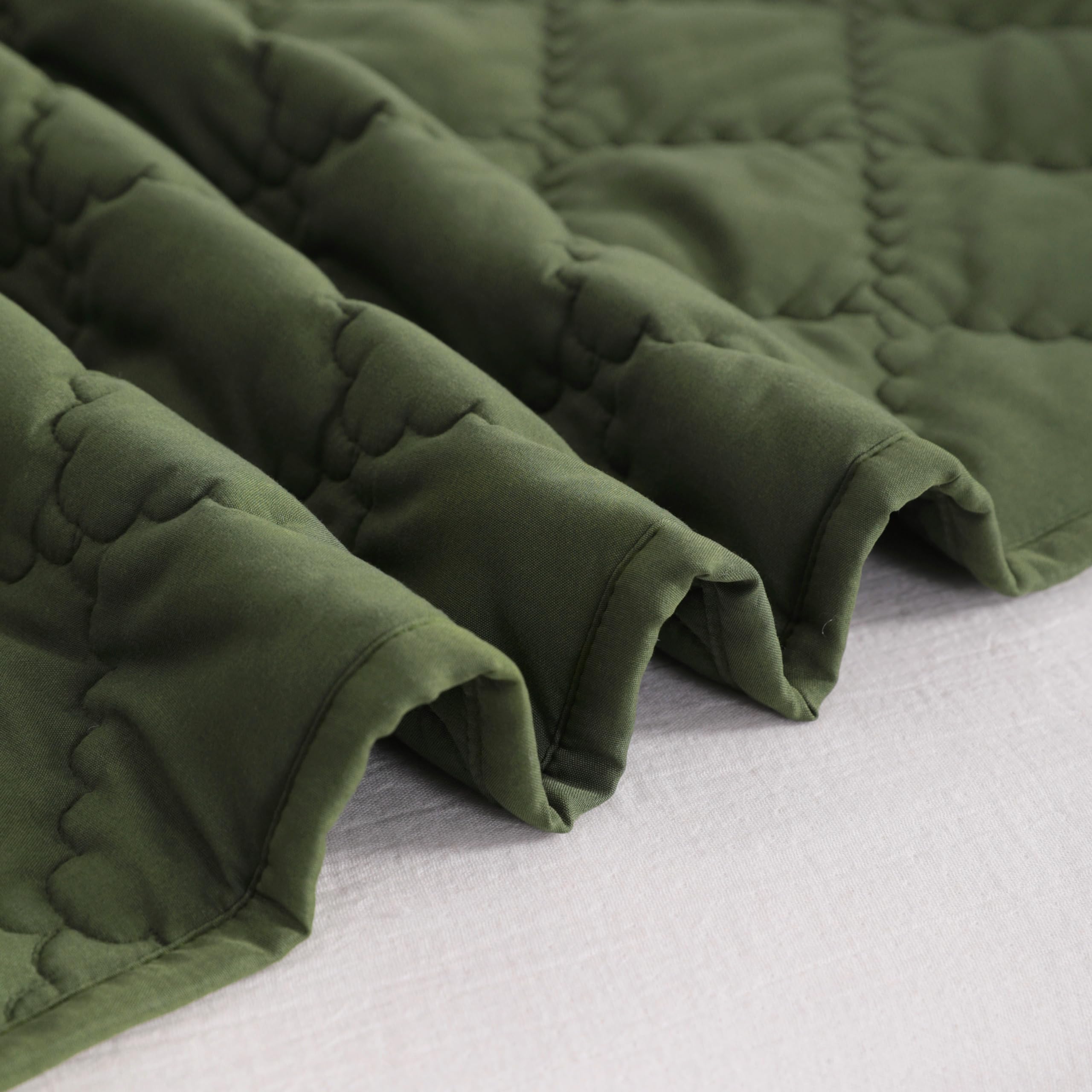 NTBAY packaged quilt suggests ready-to-gift presentation for baby showers