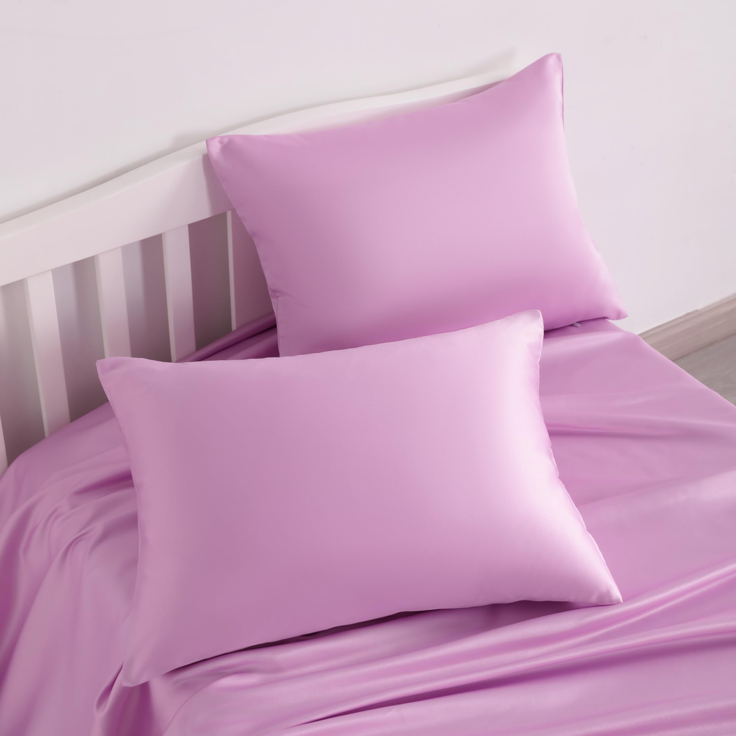 NTBAY easy-care pillowcase is machine washable for busy households.