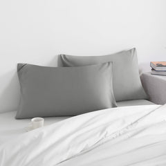 NTBAY pillow case envelope closure keeps pillows neatly enclosed.