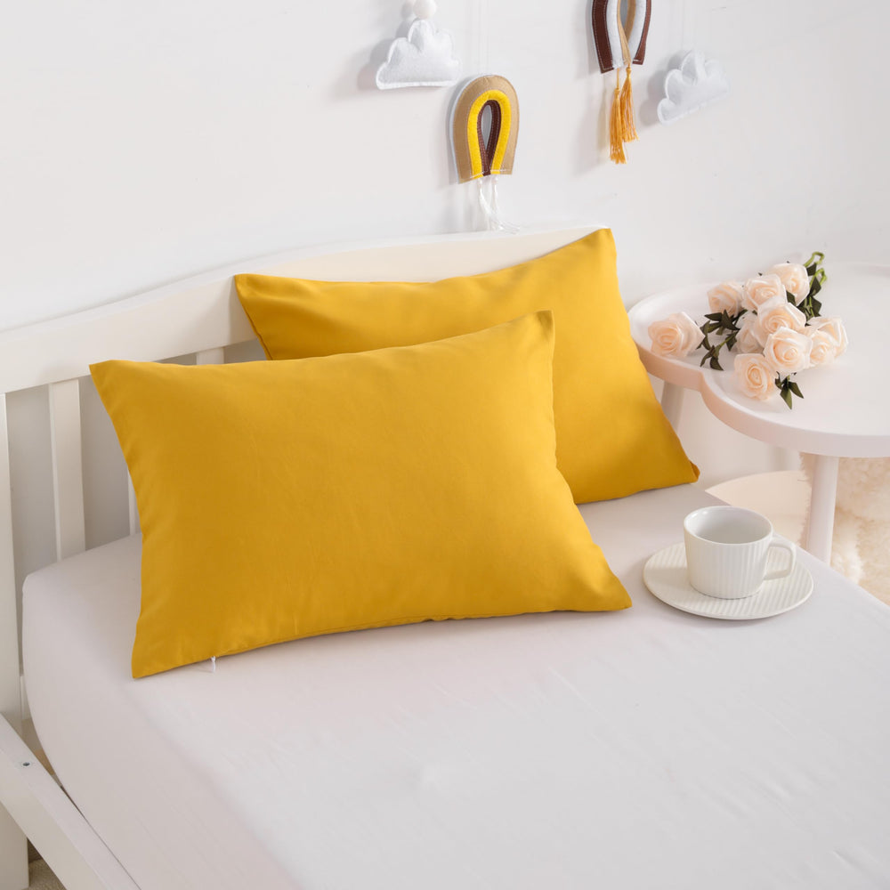 NTBAY travel pillowcase ideal for car trips and flights