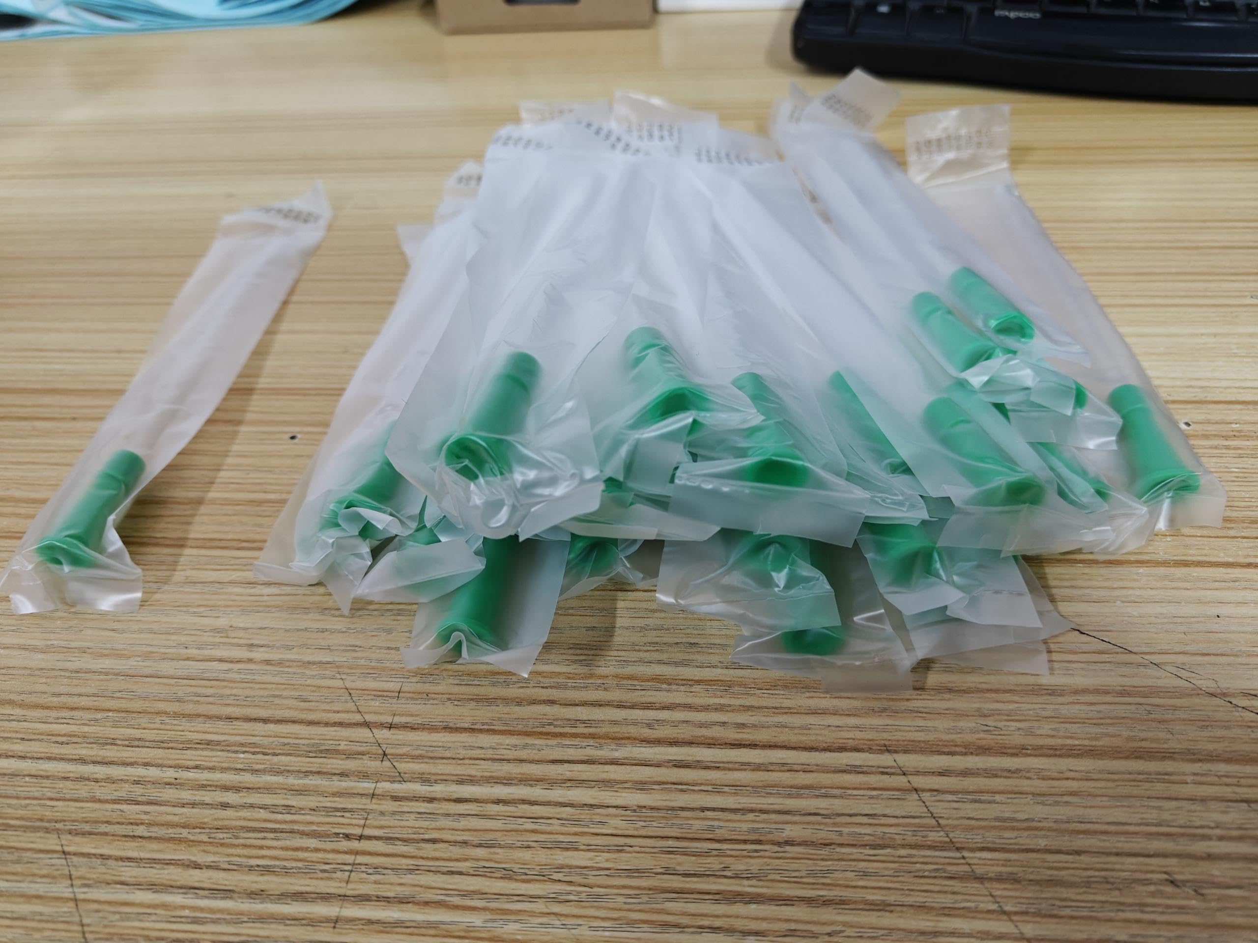 Nuanchu green PVC tubing for safe, comfortable use.