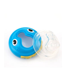Nuby iMonster no-spill valve design helps minimize leaks during meals.