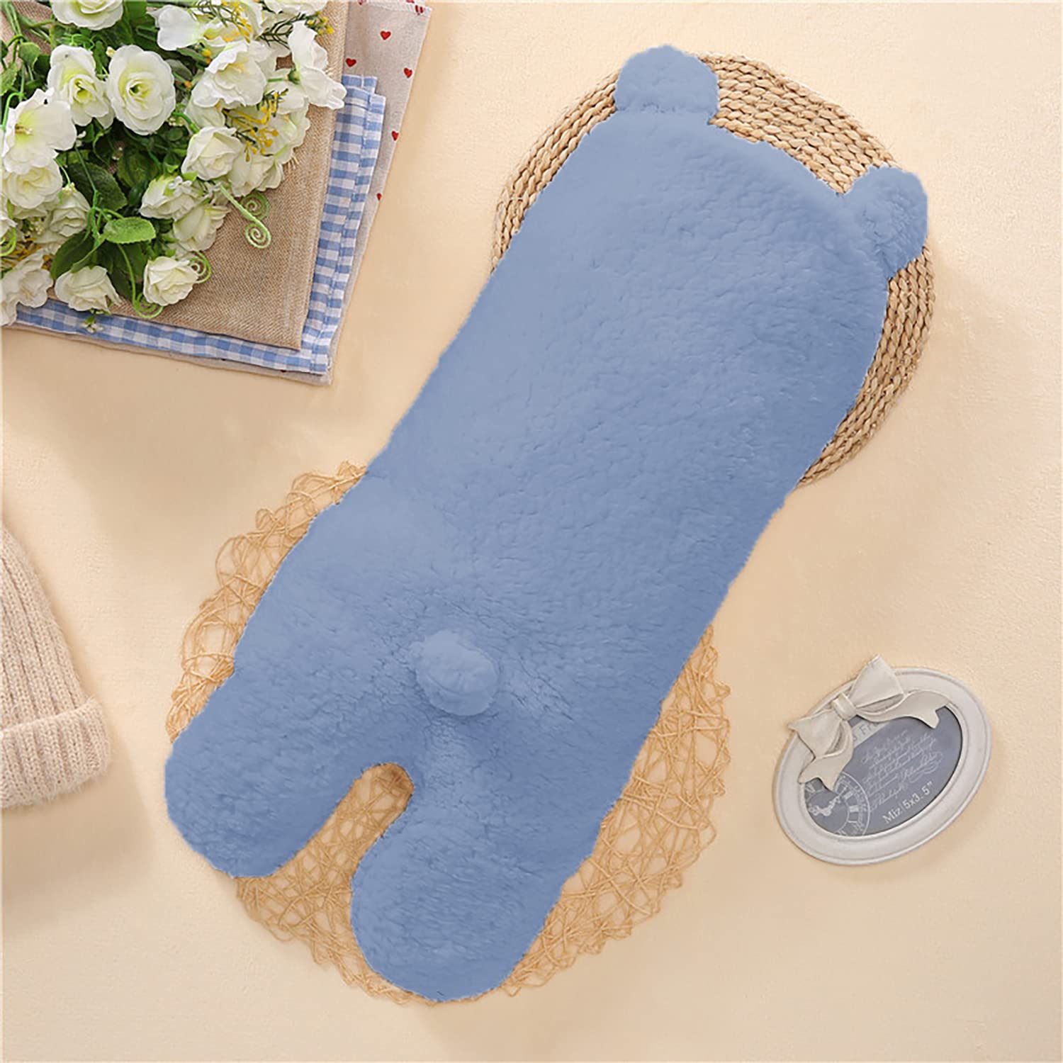 Nunibum soft-cashmere blue swaddle fabric feels gentle on delicate skin.