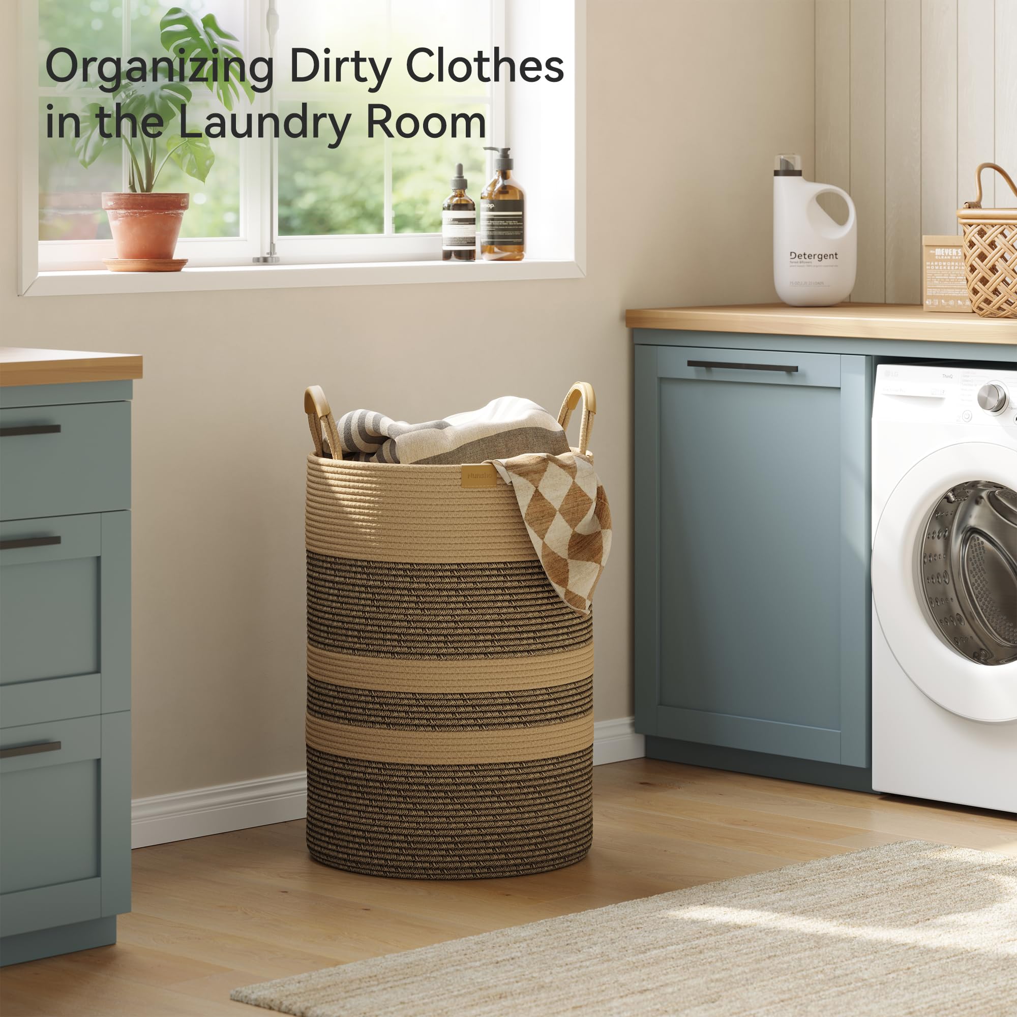 Nunsino leather handles on the hamper add stylish, easy-carry convenience.
