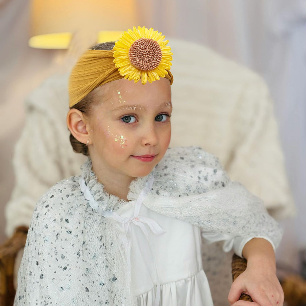 NUOSYI two-color headband set, versatile for outfits and occasions.
