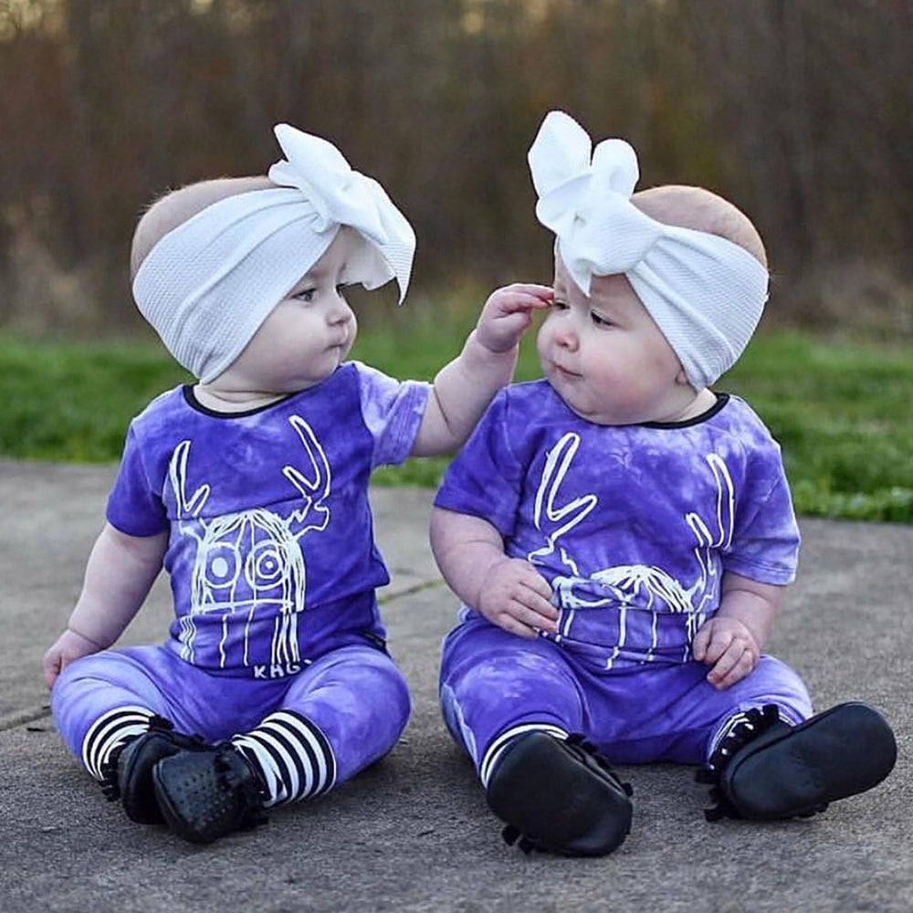 NUOSYI child-worn headband demonstrates a comfortable fit.
