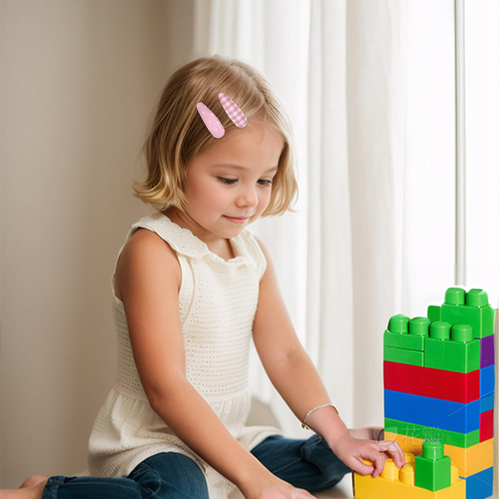 Nydotd 2.2-inch hair clip fits kids and teens well