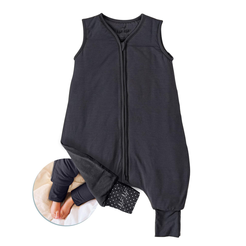 Nyte Nyte Baby 2.5 TOG gray sleep sack front view shows breathable warmth