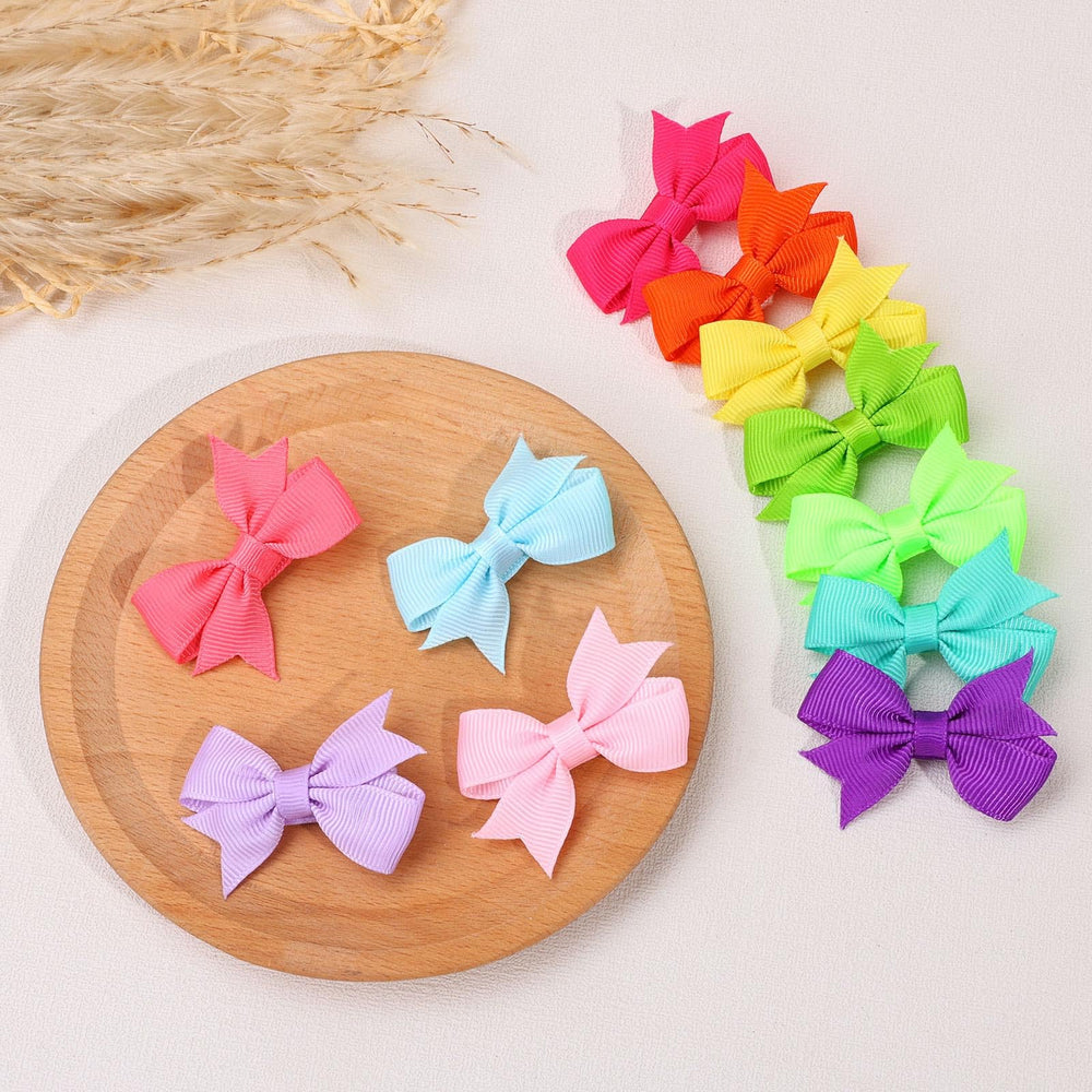 OAOLEER baby photography prop-friendly clips help keep hairstyles neat.