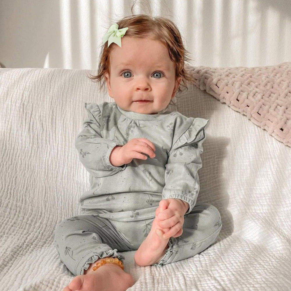 OAOLEER fully lined clips protect delicate baby hair