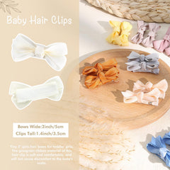 Easy-to-wear toddler bow clip suitable for quick styles.
