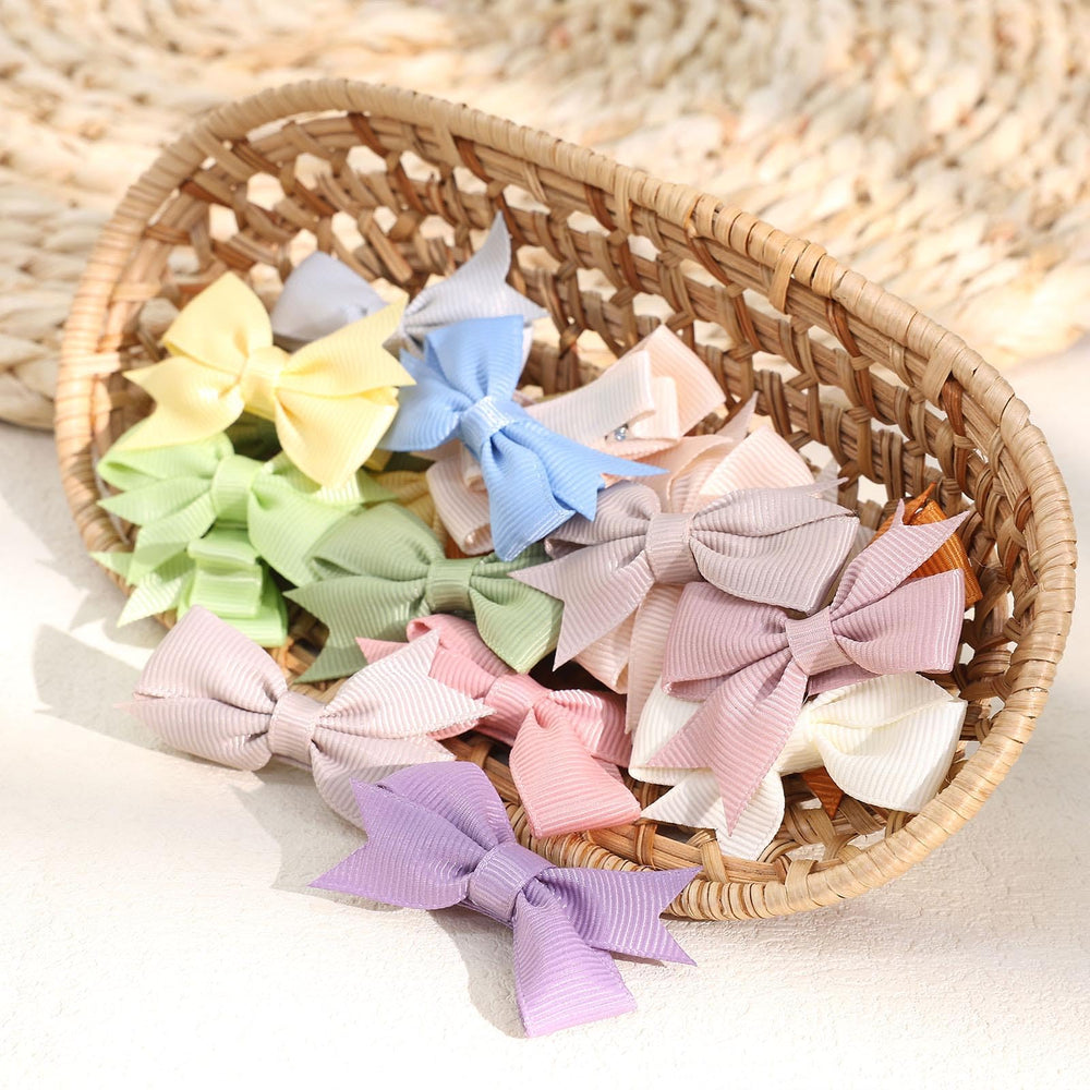 OAOLEER soft grosgrain ribbon clip with smooth interior.