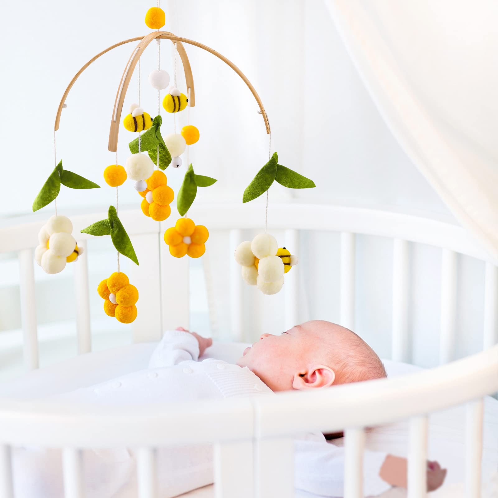 OESSUF 360-degree rotation provides gentle motion and soothing watching experience.