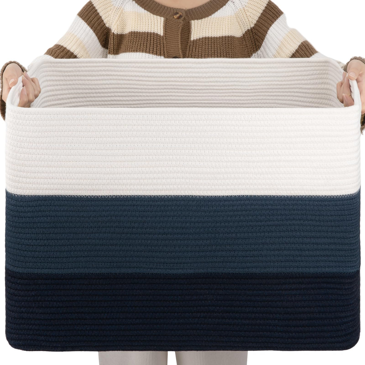 OIAHOMY 108L cotton rope basket in gradient blue for blanket storage