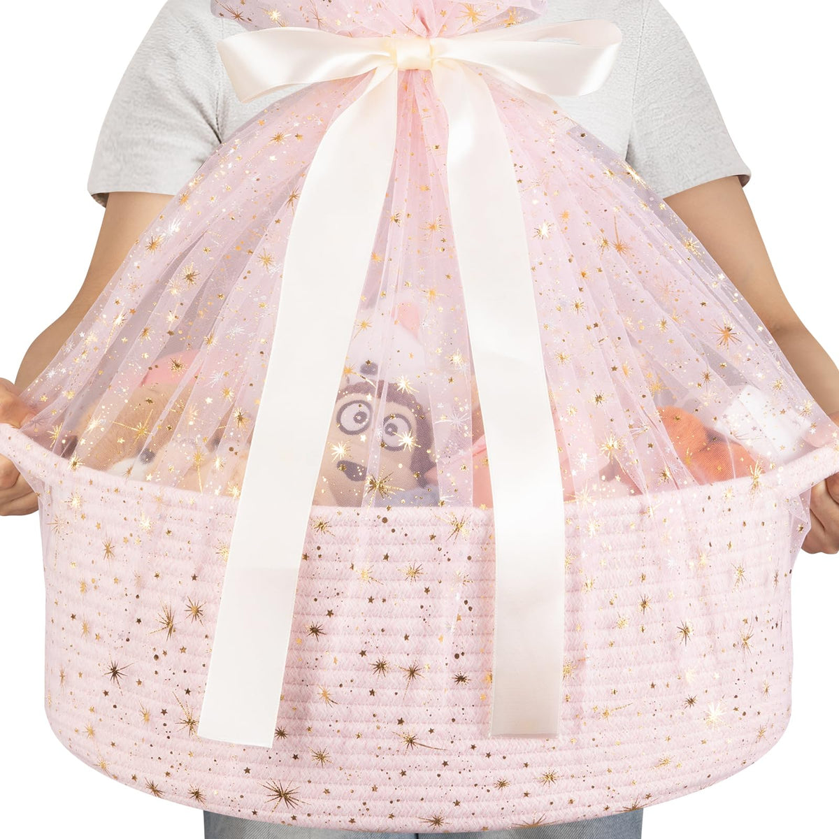 OIAHOMY large pink gift basket, empty and ready for DIY storage and gifting.