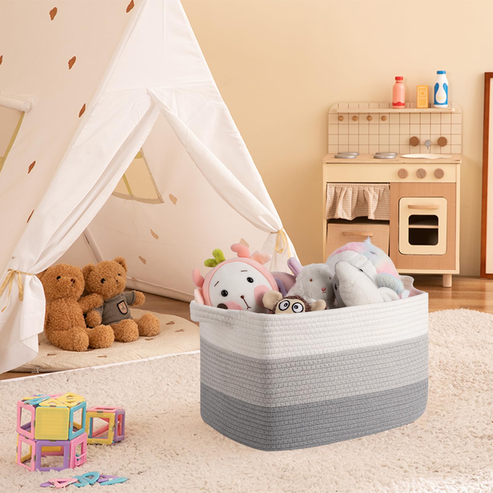 OIAHOMY woven storage basket large capacity for towels and laundry.