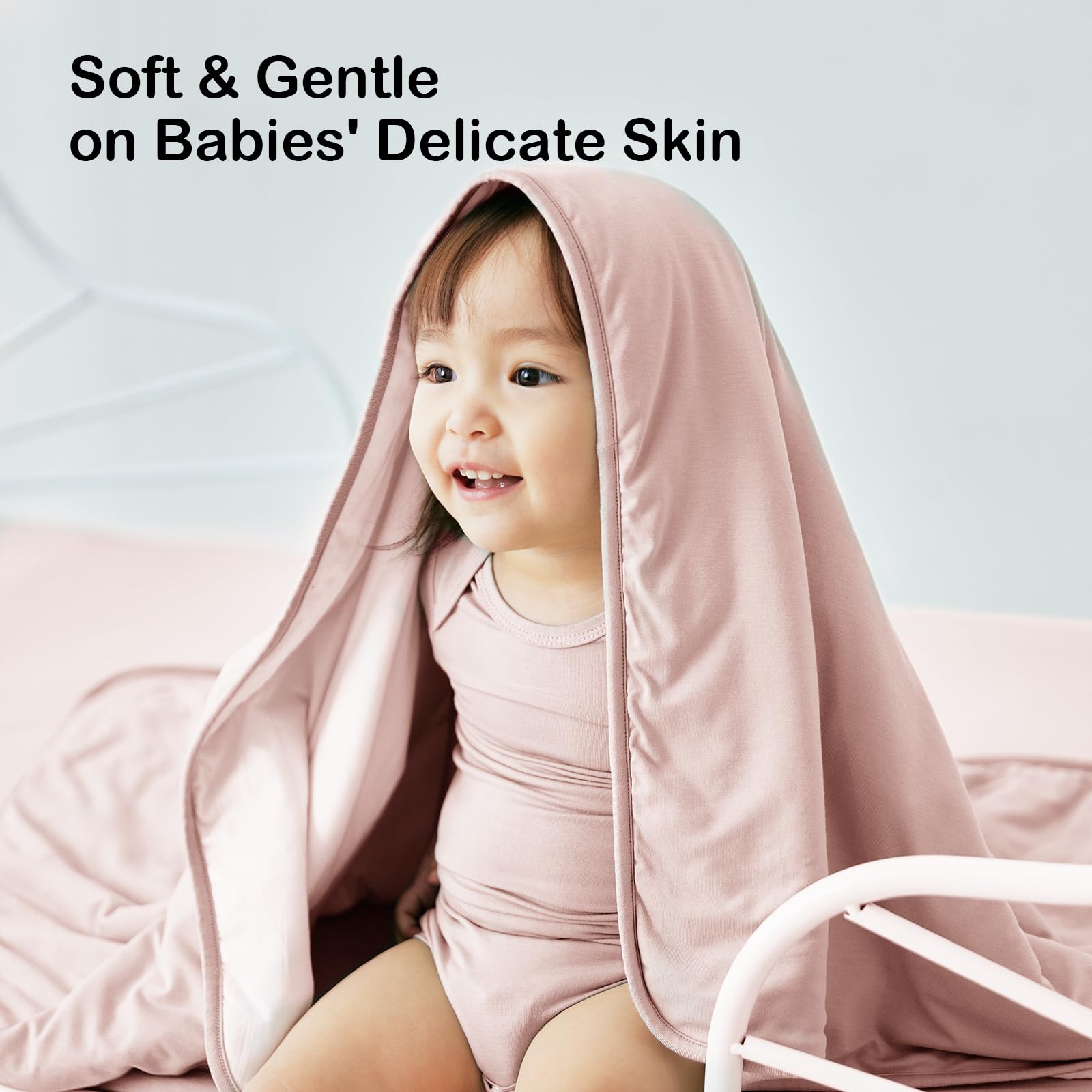 Okayinn BubblePanda gift-ready pink design, ideal for a newborn.