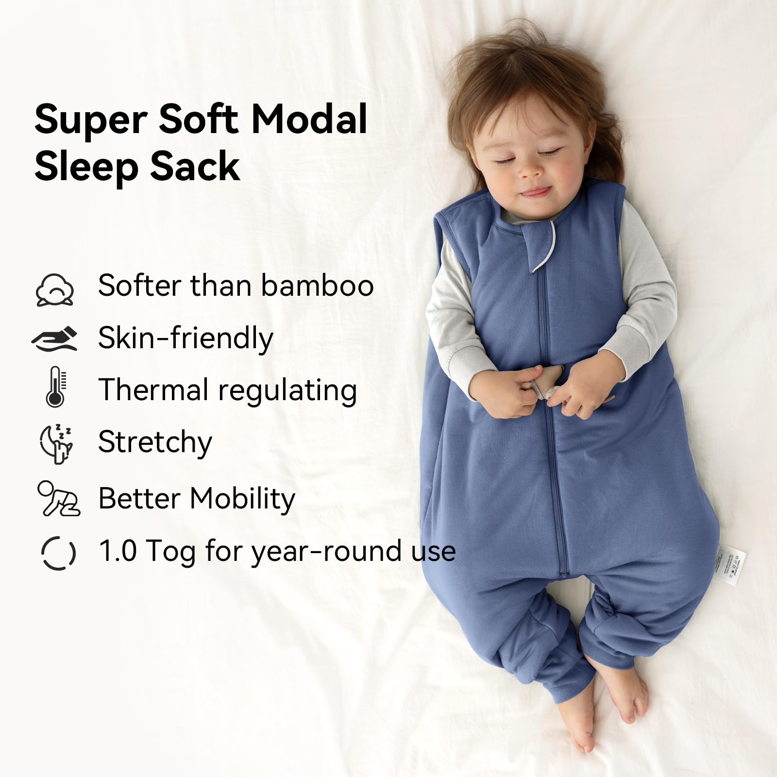 Okayinn BubblePanda Sleep Sack with 2-way zipper enables easy night-time diaper changes.