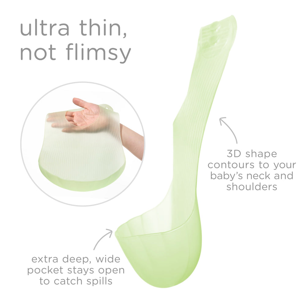 Compact travel case keeps the bib clean and ready for on-the-go meals.