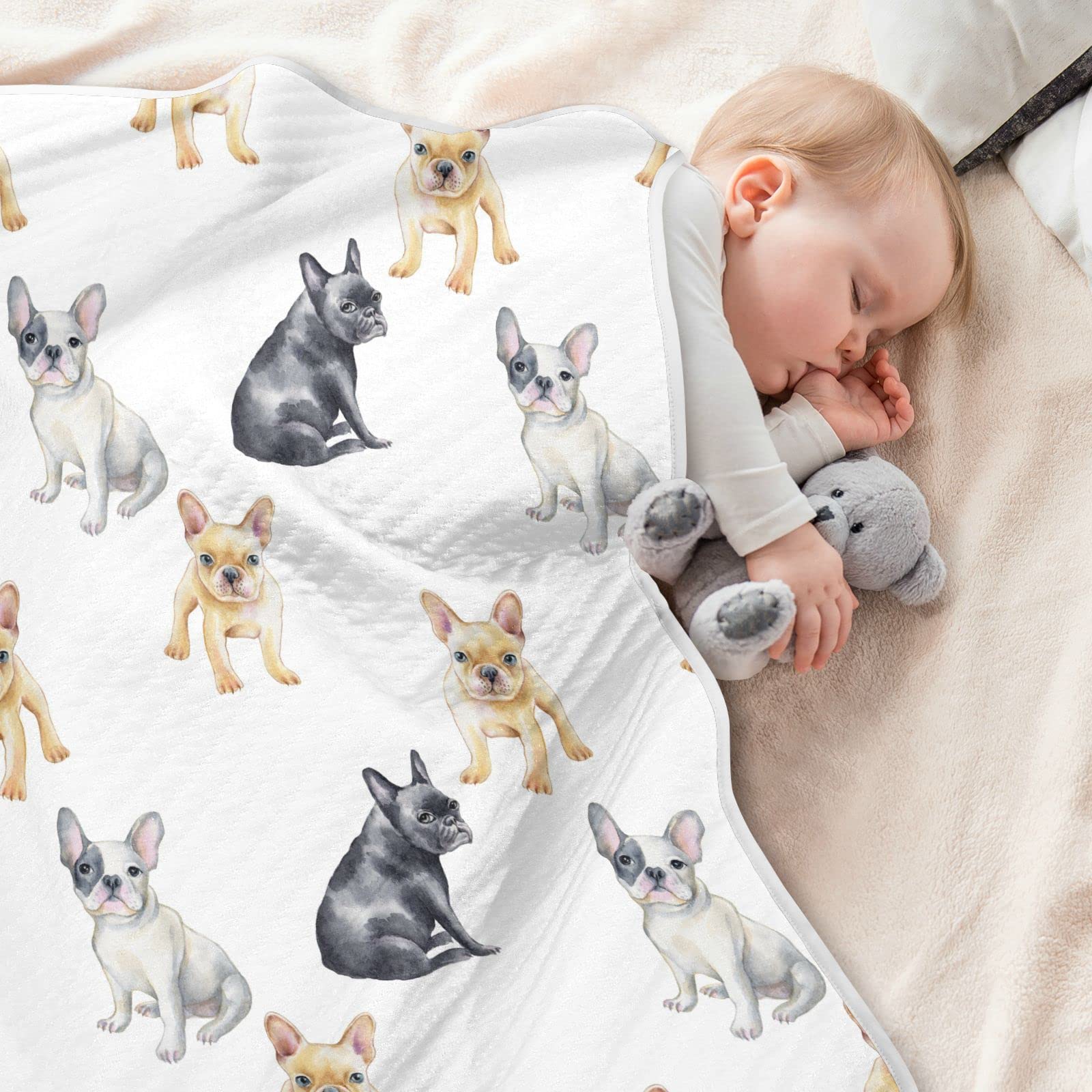 Ollabaky stroller blanket keeps baby warm during outdoor strolls.