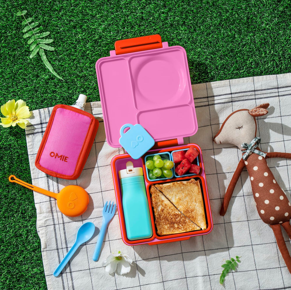 OmieChill fits most 4oz pouches securely for flexible use.