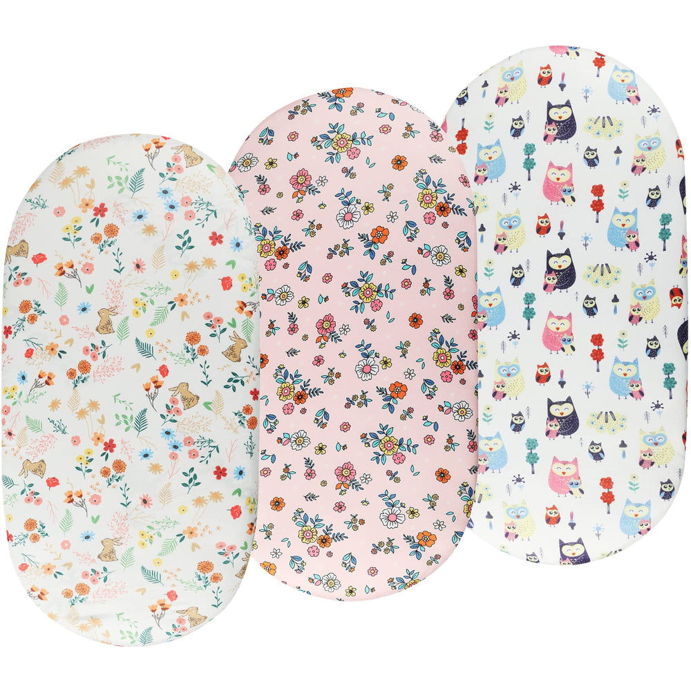 Onacosht bassinet sheet with flower print delivers soft, breathable comfort for baby girl's naps.