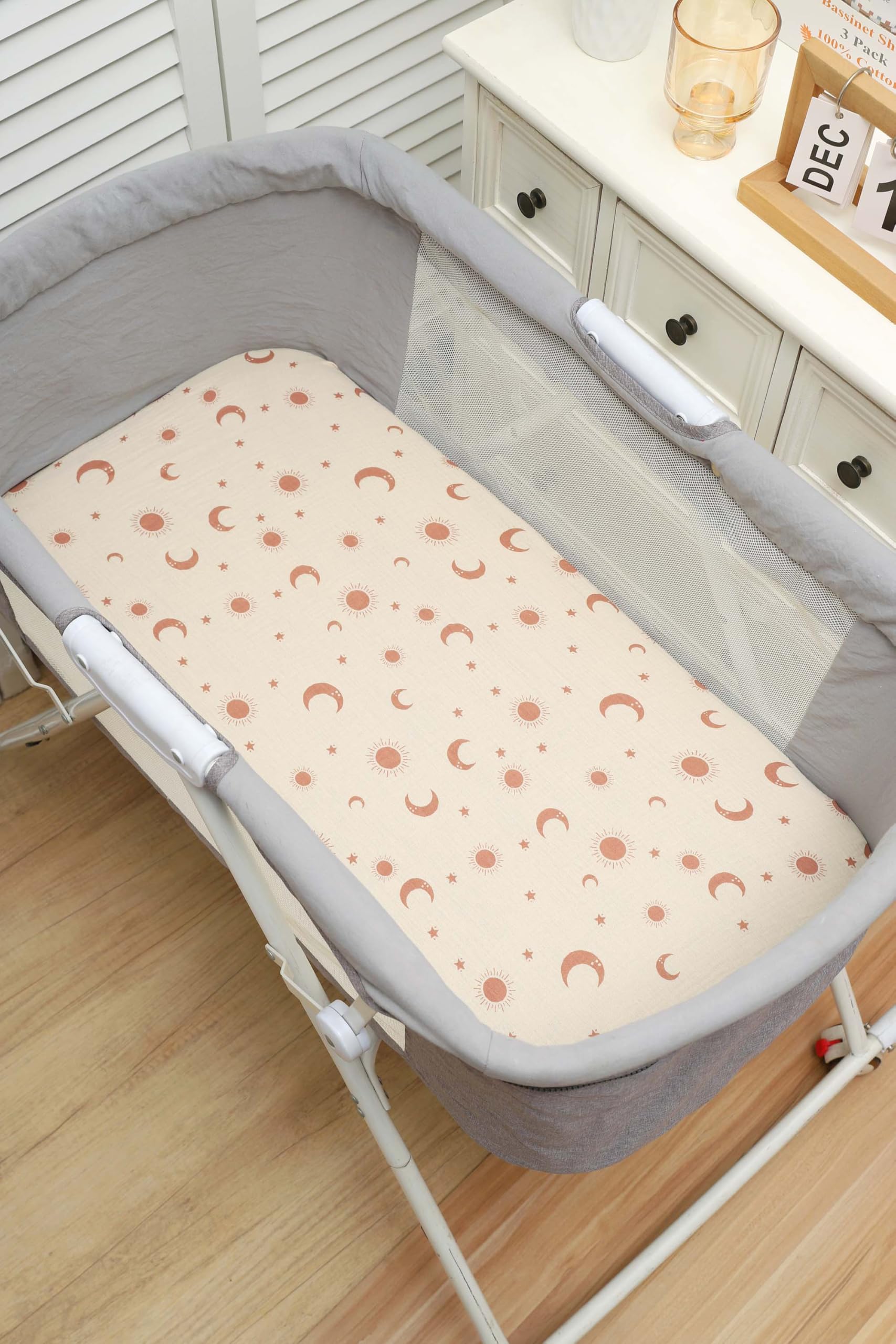 Onacosht muslin bassinet sheet breathable cotton fabric supports gentle newborn sleep.