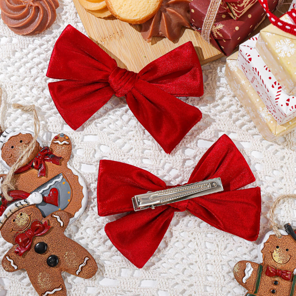 ONENINEDREAM Christmas party clip adds a festive touch to outfits