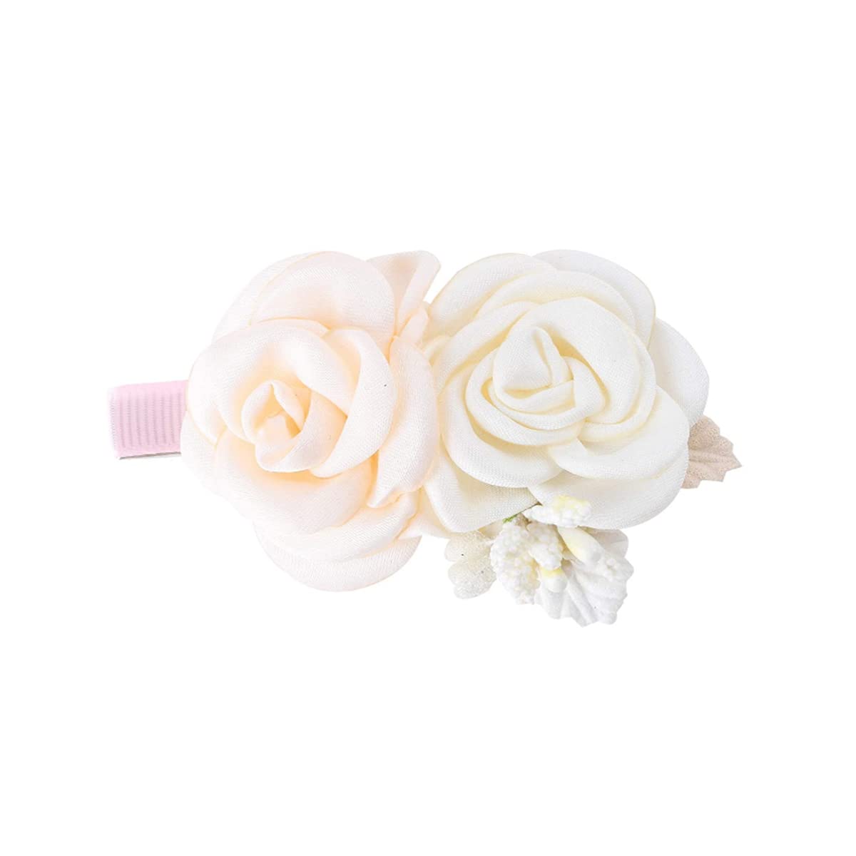 OOSAKU floral clip complements party or wedding outfits.