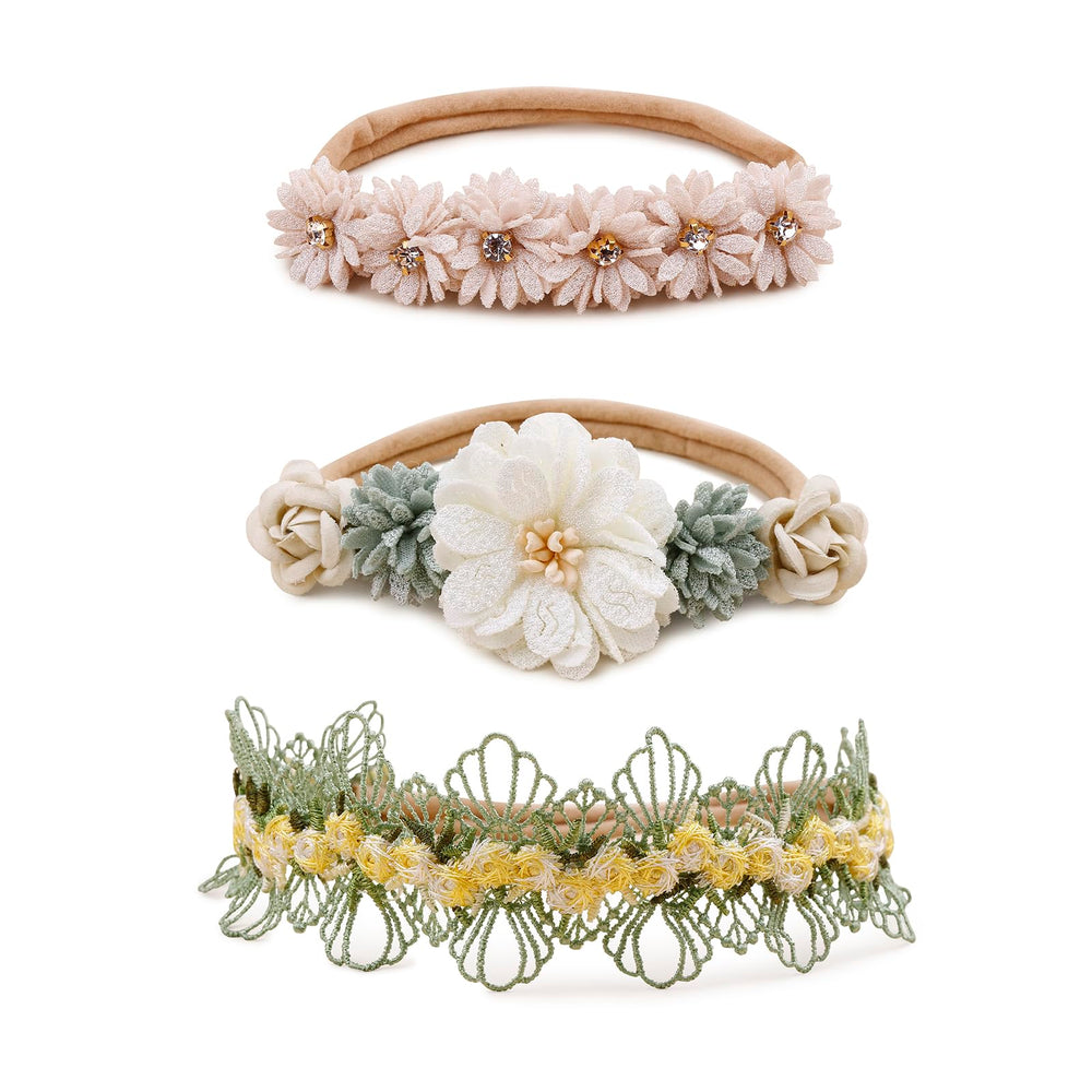 OOSAKU packaged floral headbands showing four styles for delicate newborns.