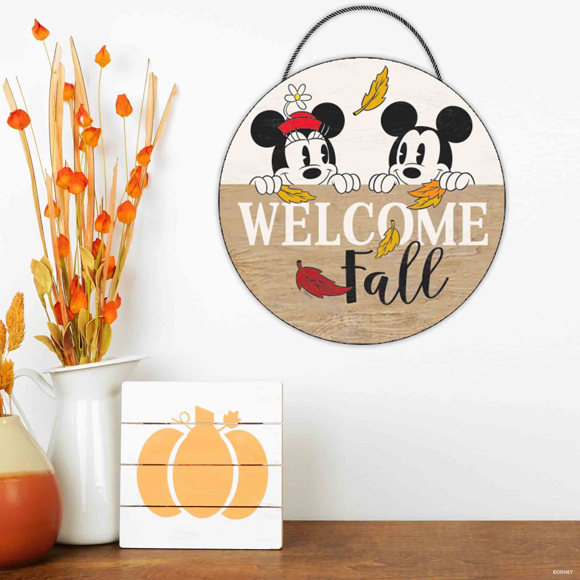 Open Road Brands made-in-USA wall art adds reliable craftsmanship to seasonal decorating