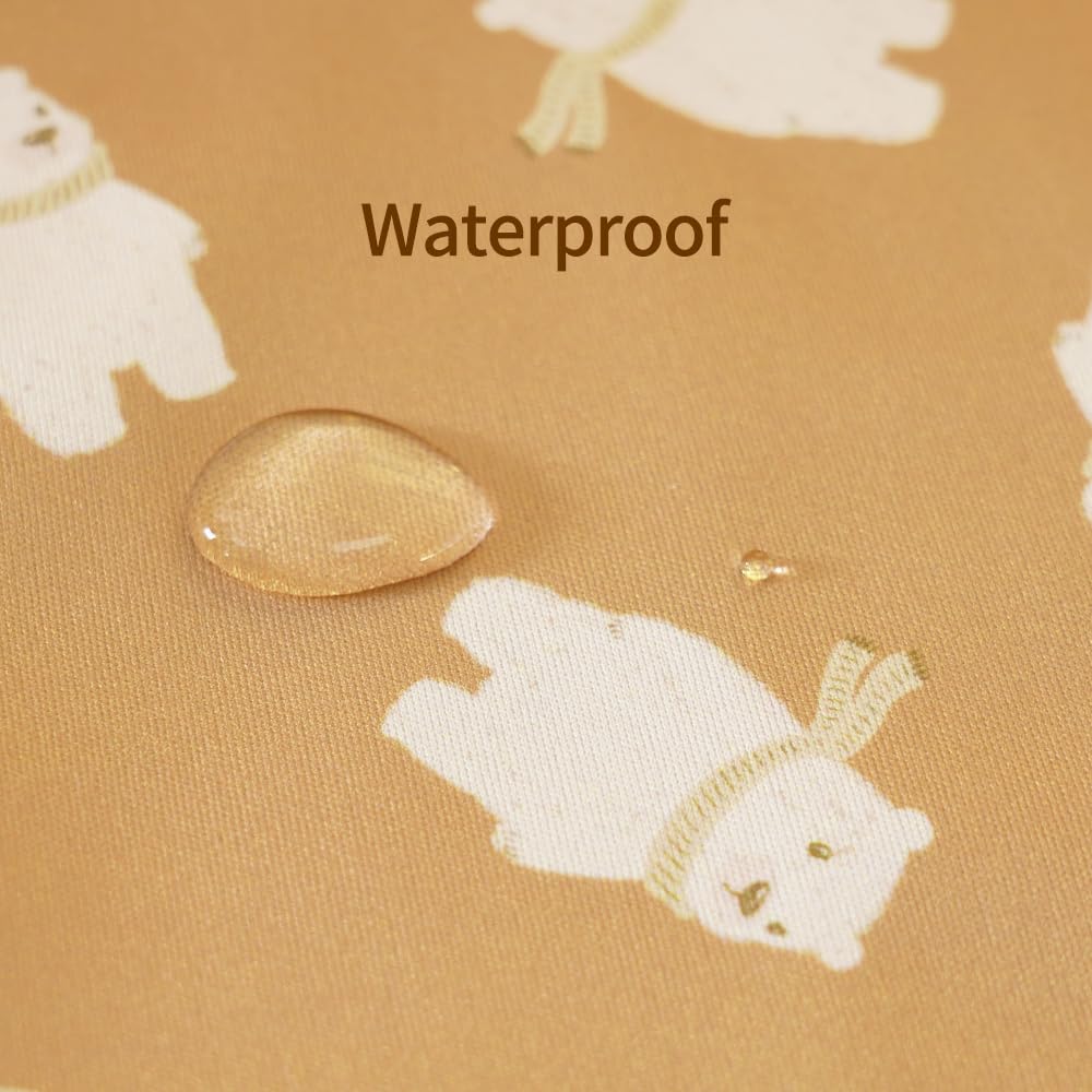 Opgroeie two-piece set is ideal for diaper, travel, and gym storage.