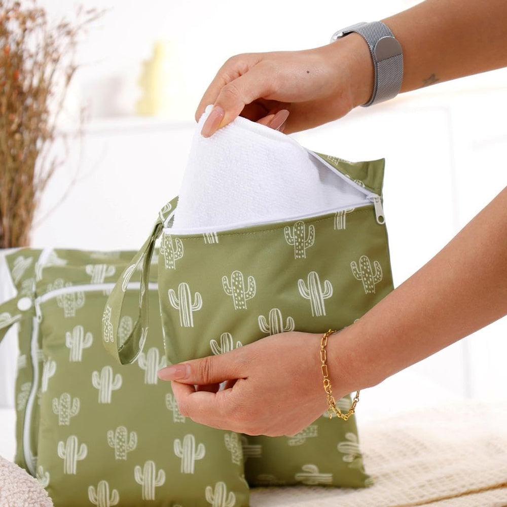Opgroeie embedded waterproof coating protects contents and reduces leaks.