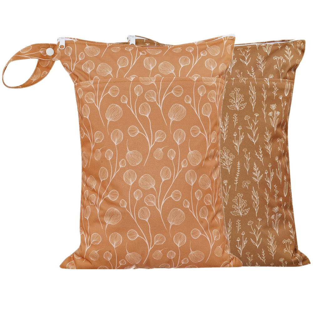 Opgroeie wet/dry bag with two pockets and handle for organized travel.