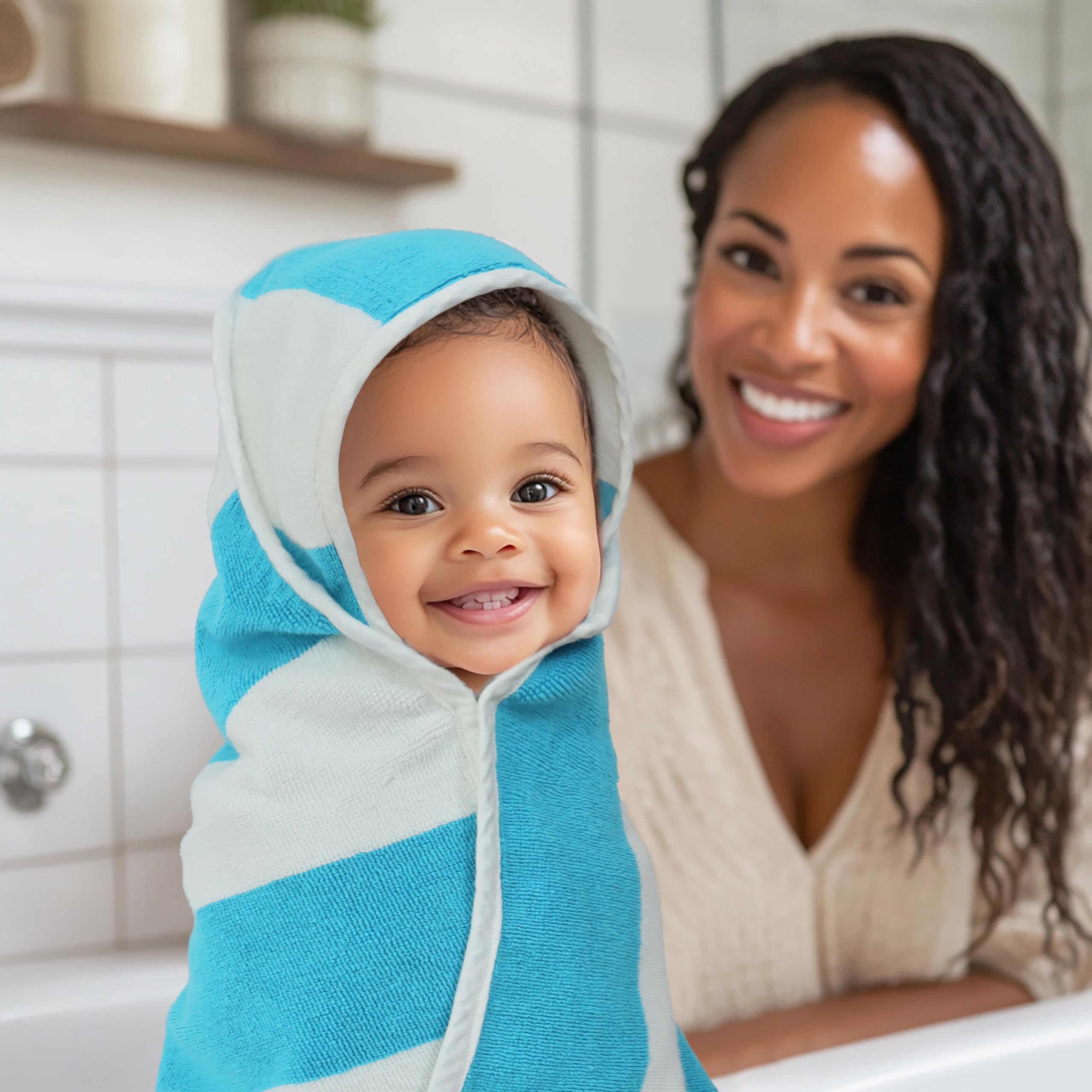 Original Kids towel with a double-stitched hem for lasting durability through washes.