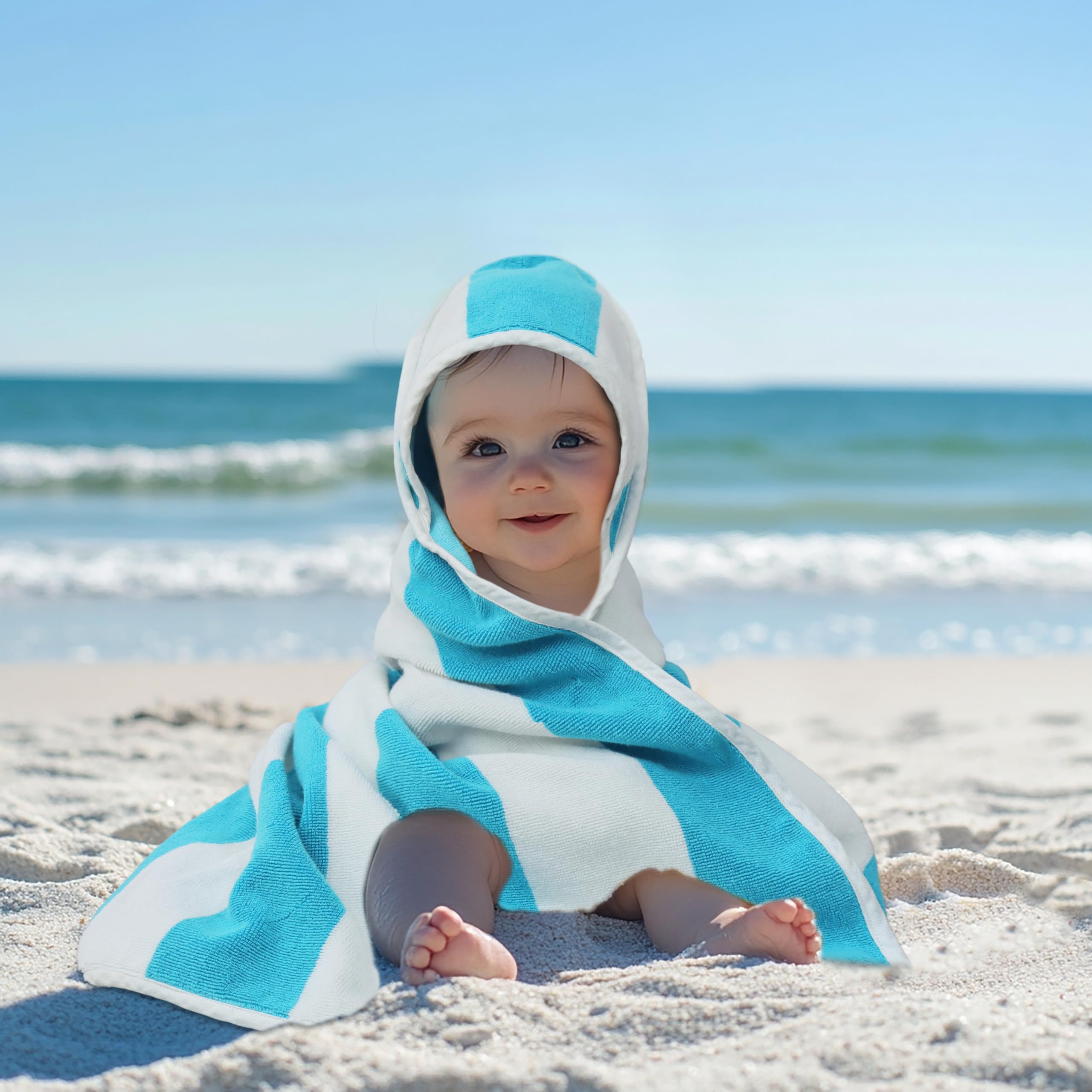 Original Kids towel ready for indoor or outdoor use, ideal for poolside drying.