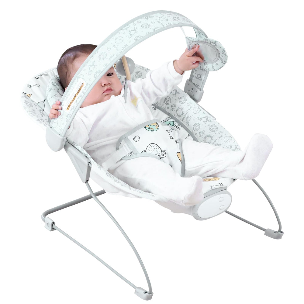 Otrolepota bouncer shown indoors and outdoors for versatile use.