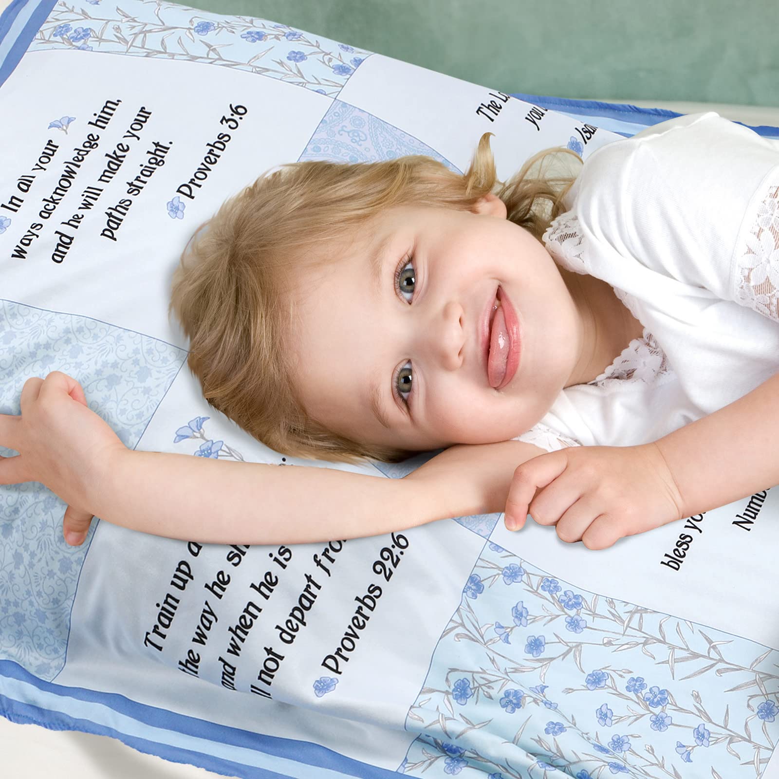 Oudain soft microfiber baby blanket, breathable comfort for delicate skin.