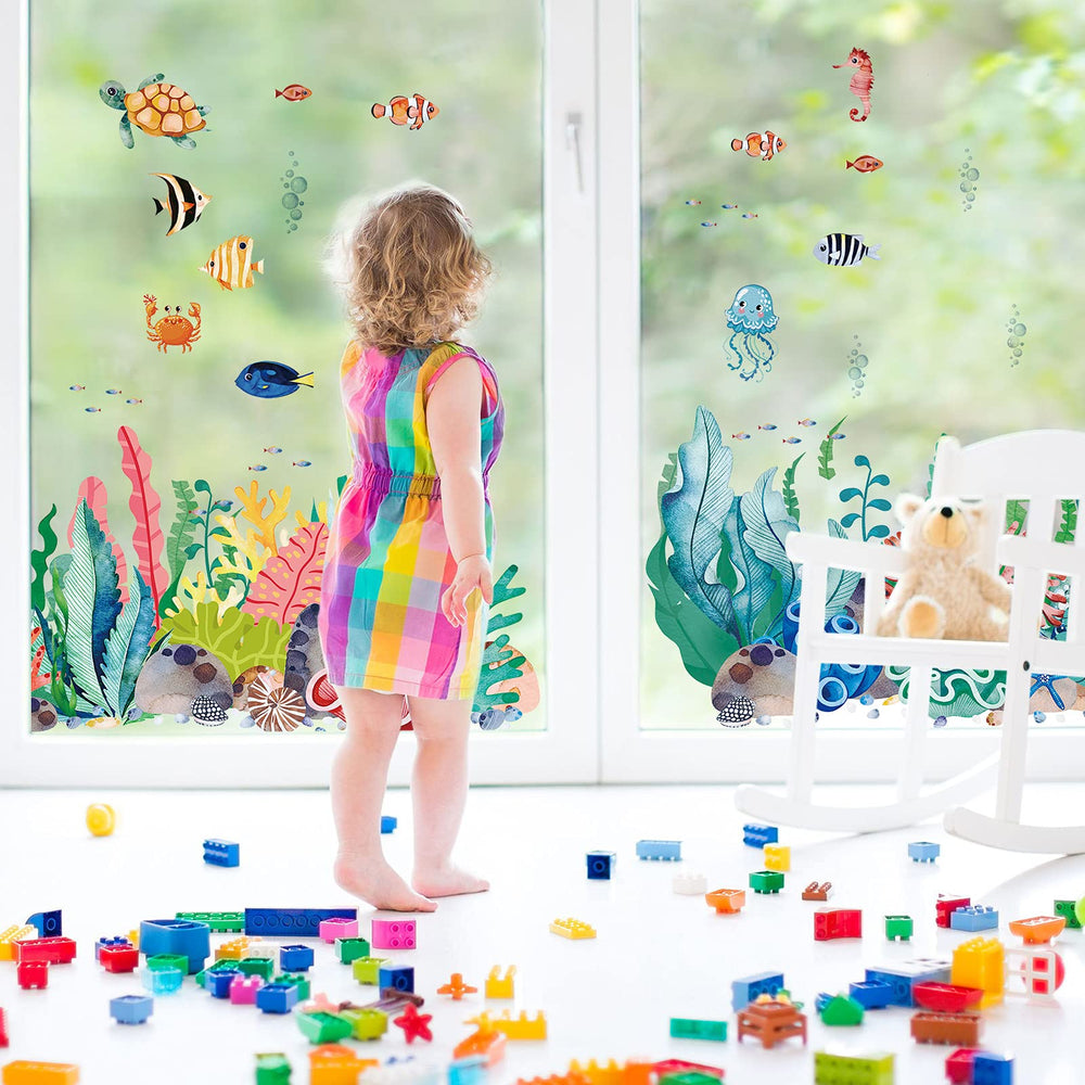 Outus bubbles and seaweed decals enhance bathroom decor with a soothing underwater vibe