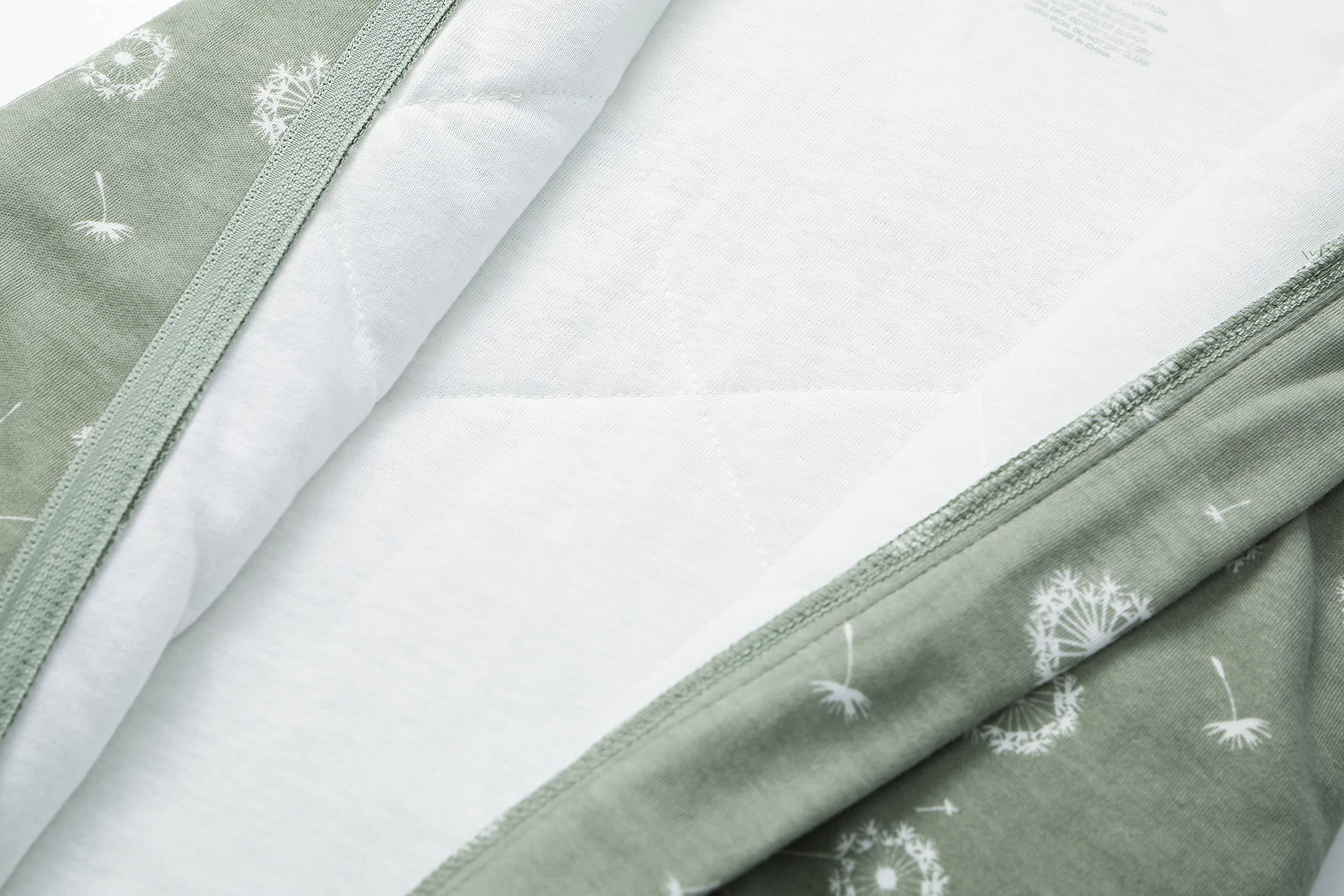 Sleeveless design prevents overheating while baby rests.
